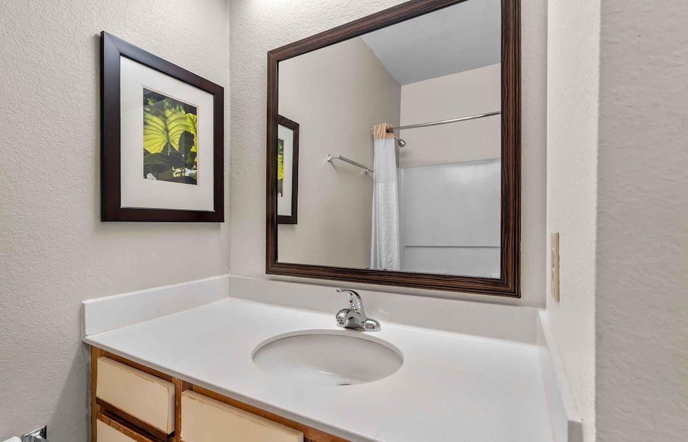 Extended Stay America - Dallas - Plano Parkway 62/64