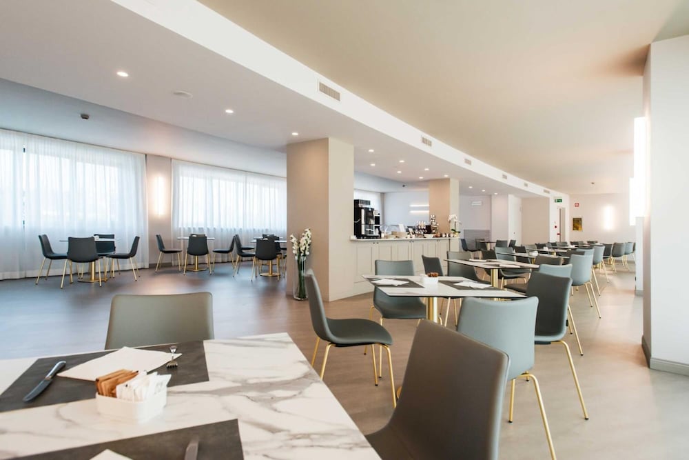 Phi Hotel Cavalieri 44/51
