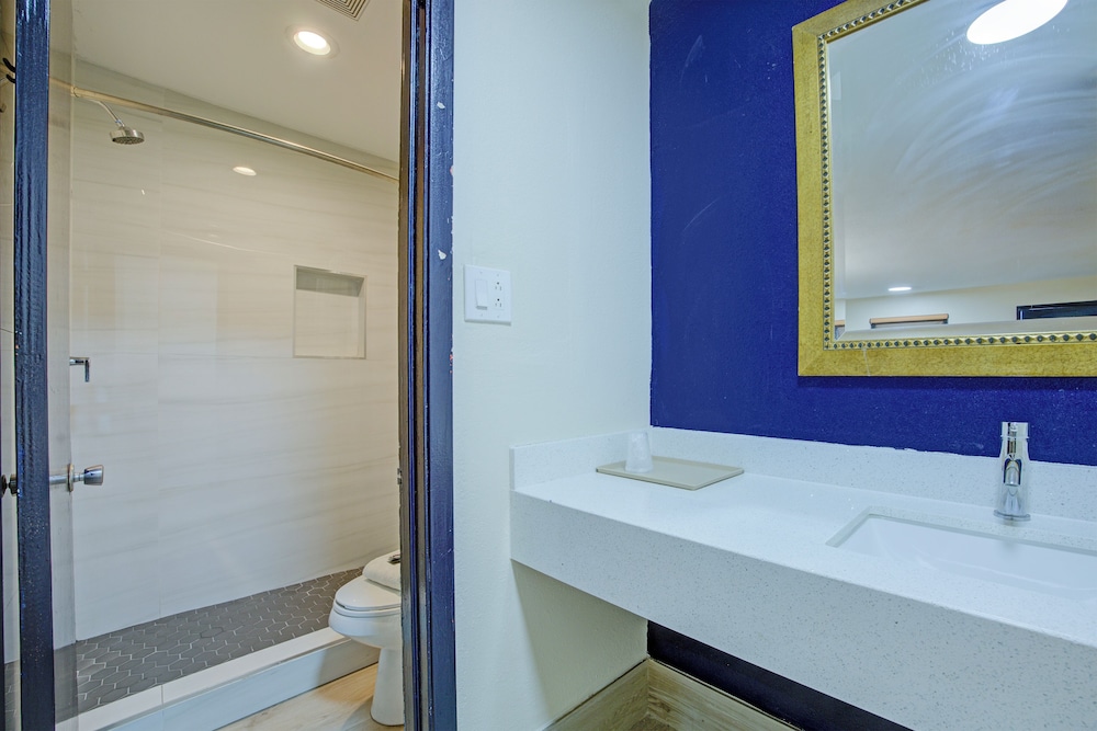 Texas Inn Brownsville by Hotel O 46/53