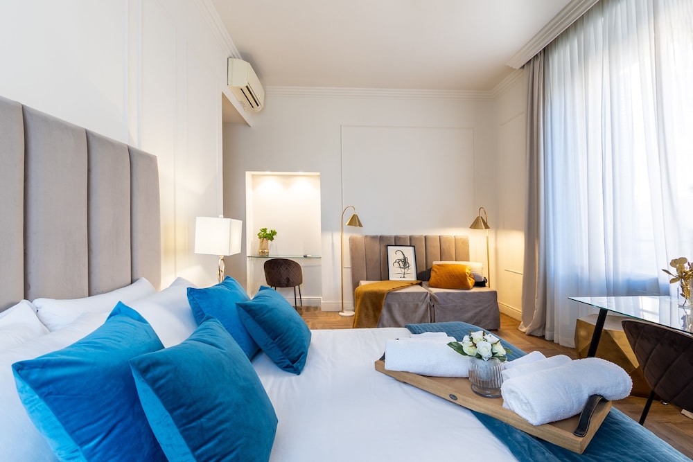 Hotel Les Chambres D Apos Or 13/50