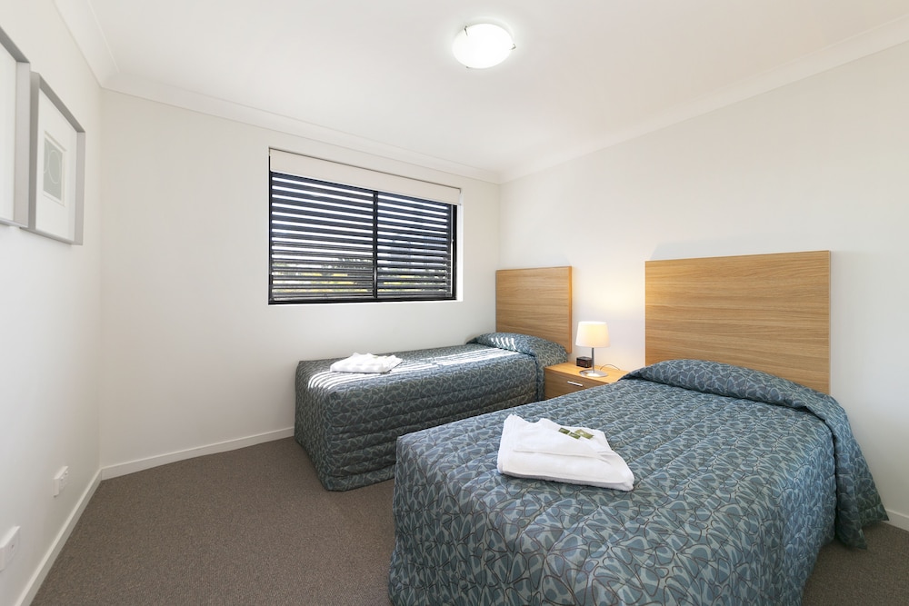 Parkview Apartments 13/45