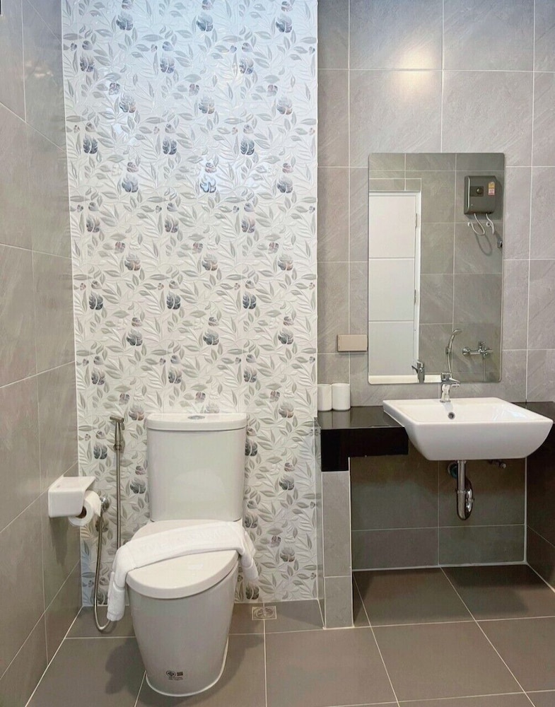 Remas Hotel Hat Yai 37/39