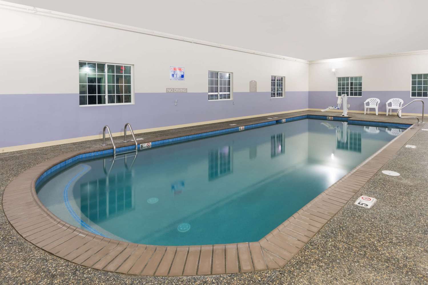 Microtel Inn & Suites By Wyndham Windham 17/41