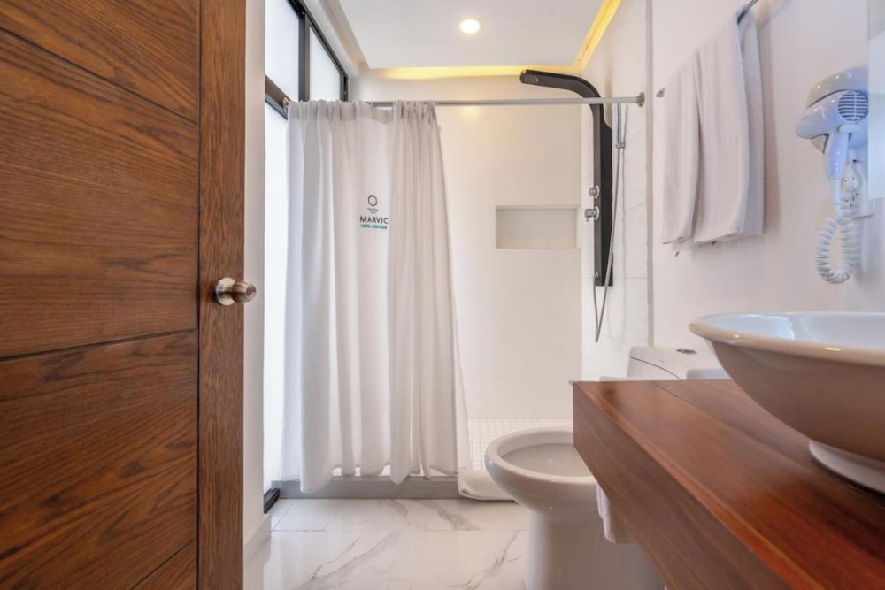 Marvic Hotel 32/36