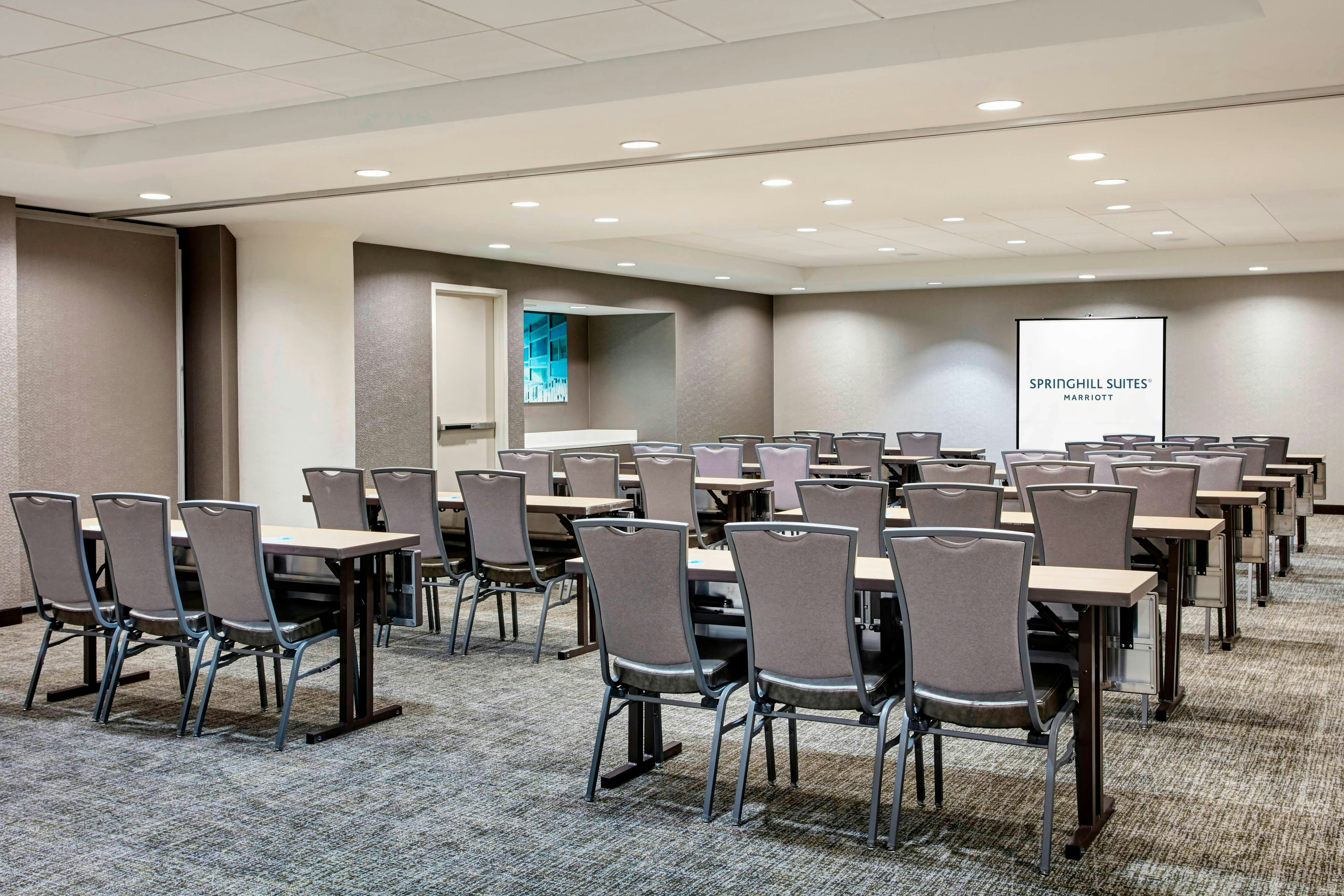 SPRINGHILL SUITES MILWAUKEE DOWNTOWN 13/17