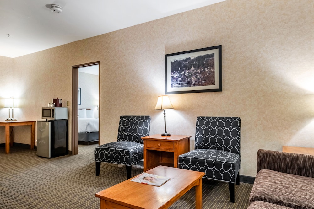 The Inn at Gig Harbor 38/71