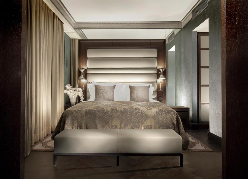 Savoy, Suite, Single, Balcony or Terrace