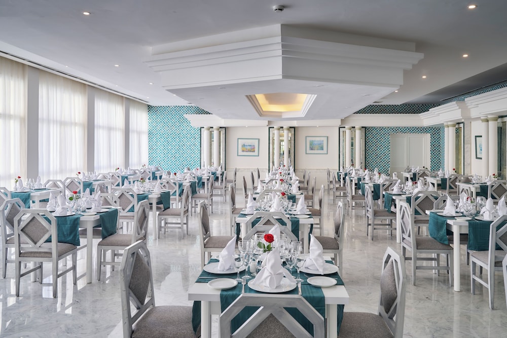 Nahrawess Resort and Thalasso 74/88
