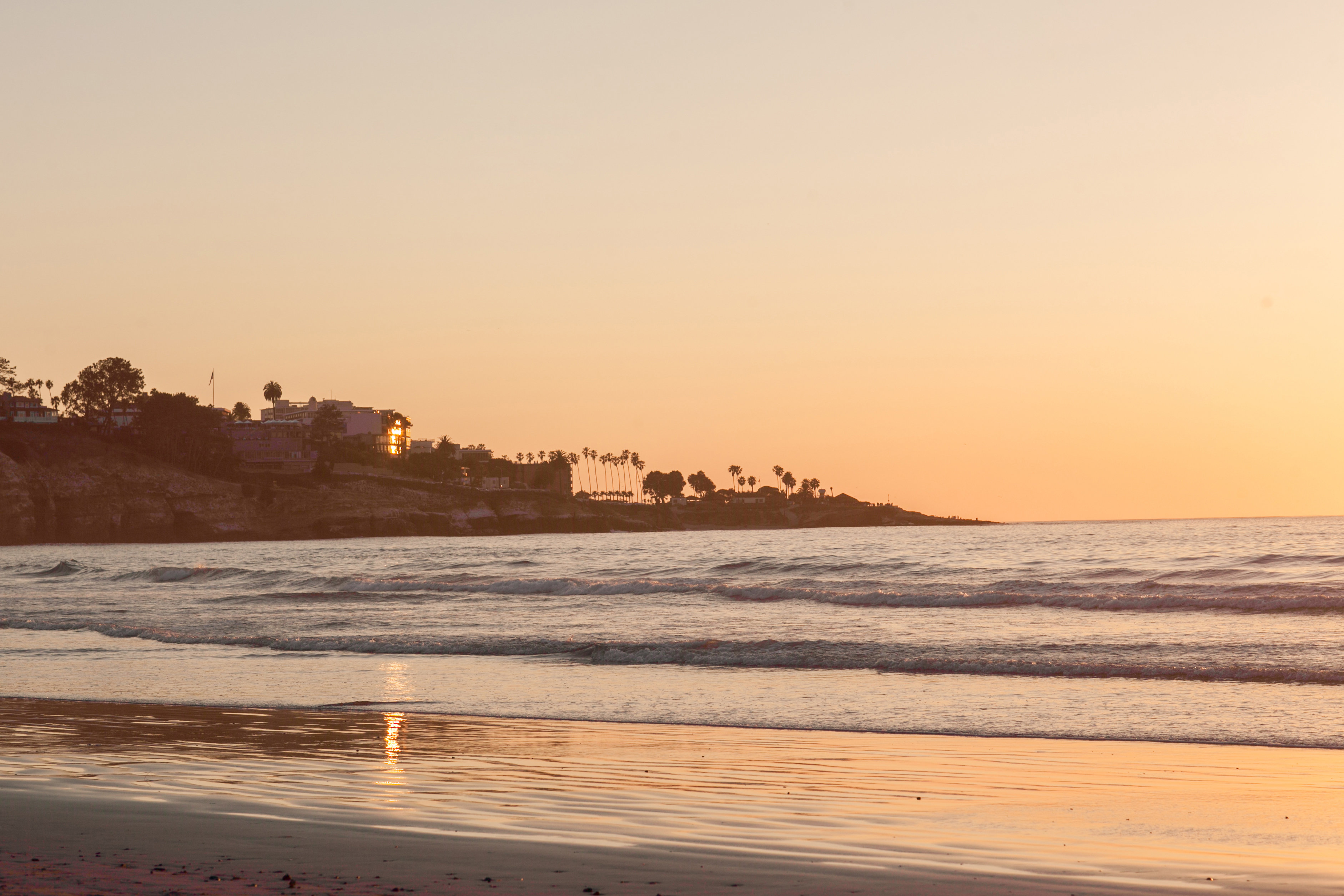 La Jolla Beach and Tennis Club 64/73