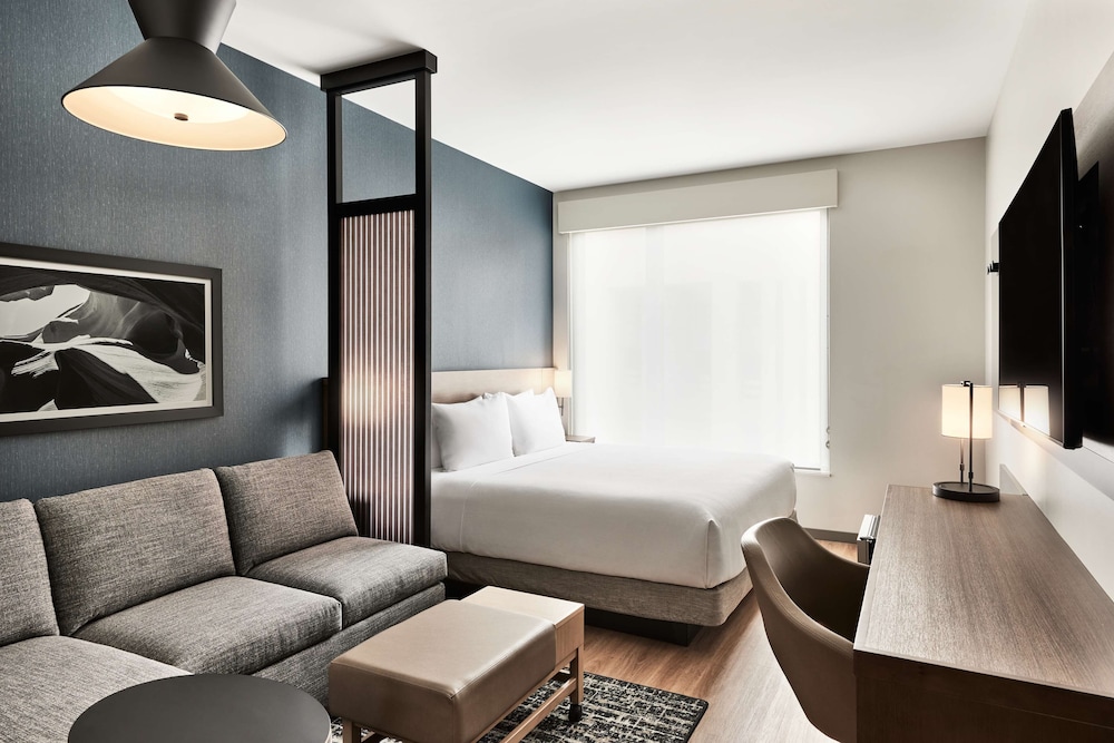 Hyatt Place Phoenix Downtown 33/54