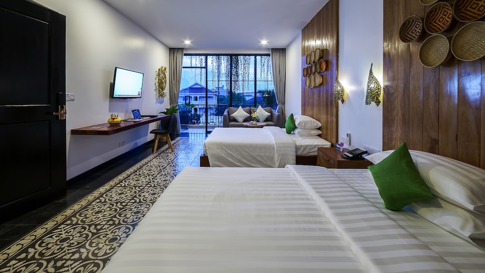 Vihara Residence 18/69
