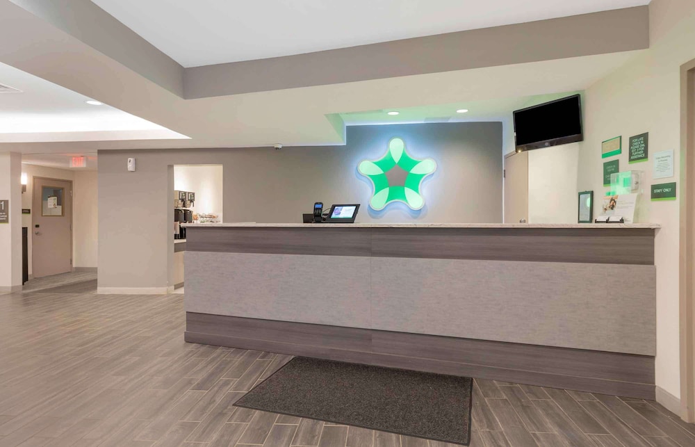 Extended Stay America Premier Suites Greenville Woodruff Road 6/52