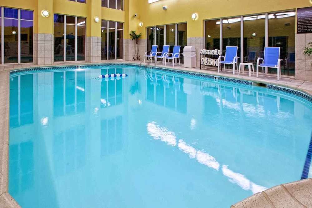 Hampton Inn Suites Cleveland Southeast/Streetsboro 1/63