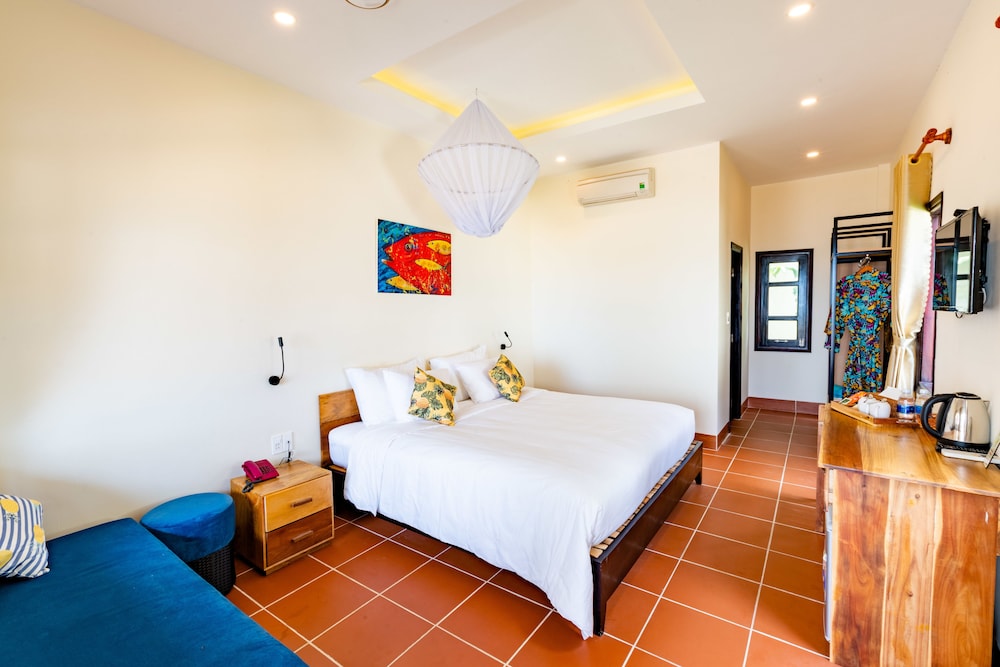 Hula Hula Beachfront Phu Quoc 37/73