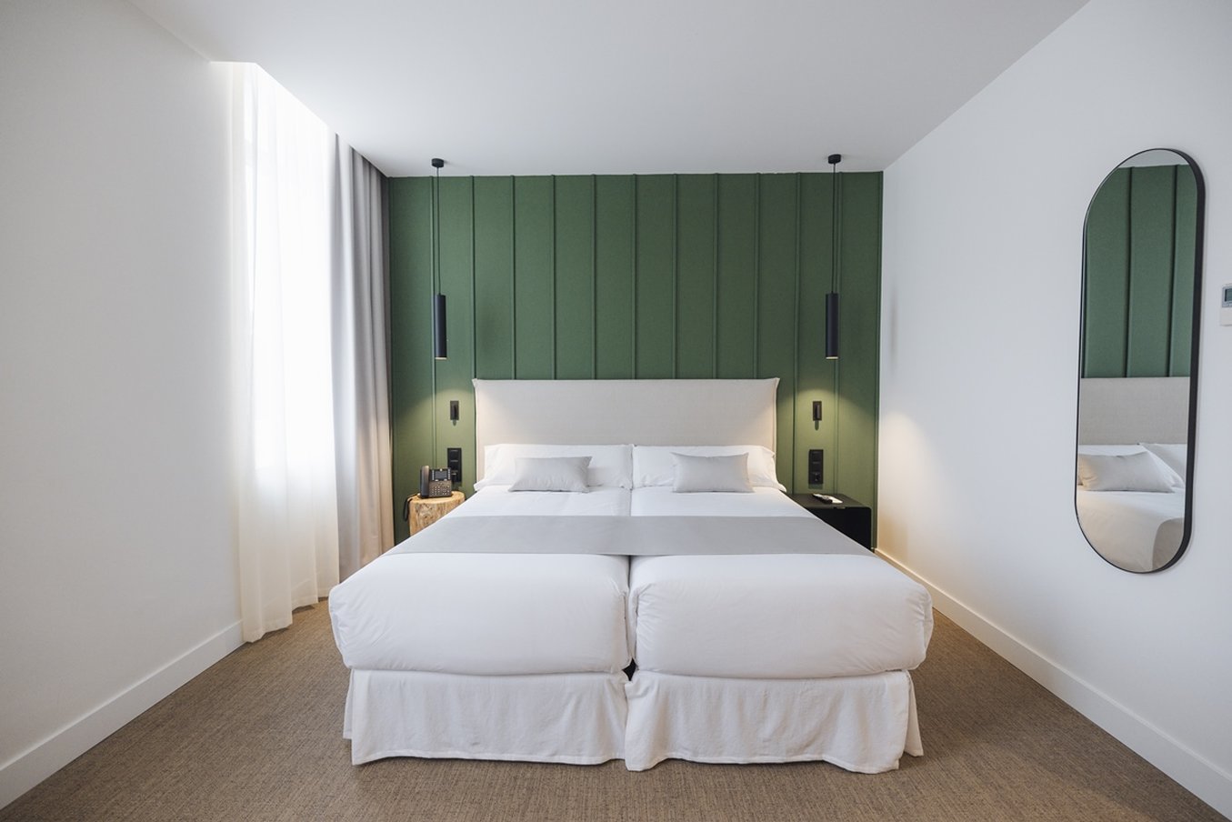 Hotel Mondragon 6/50