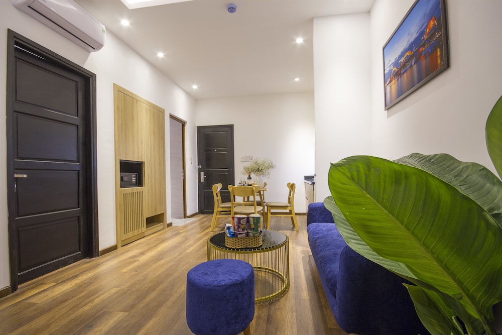King House Villa Hotel 53/72