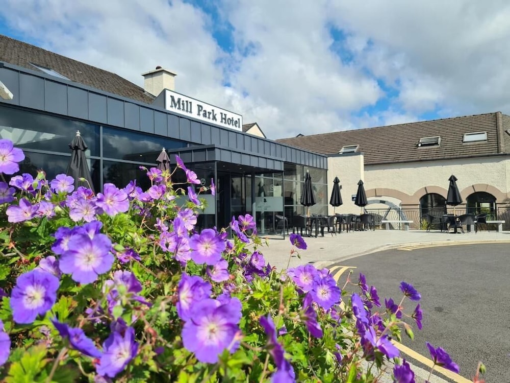 MILL PARK HOTEL 54/59