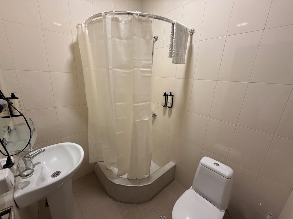 Liva Hotel (ex. Epic hotel) 54/54
