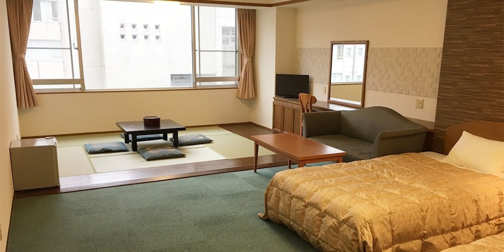 Itoen Hotel 5/29