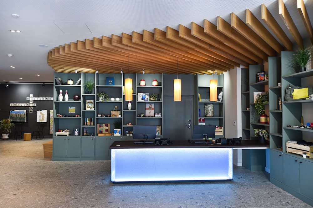 Plan B Hotel - Living Chamonix 5/71
