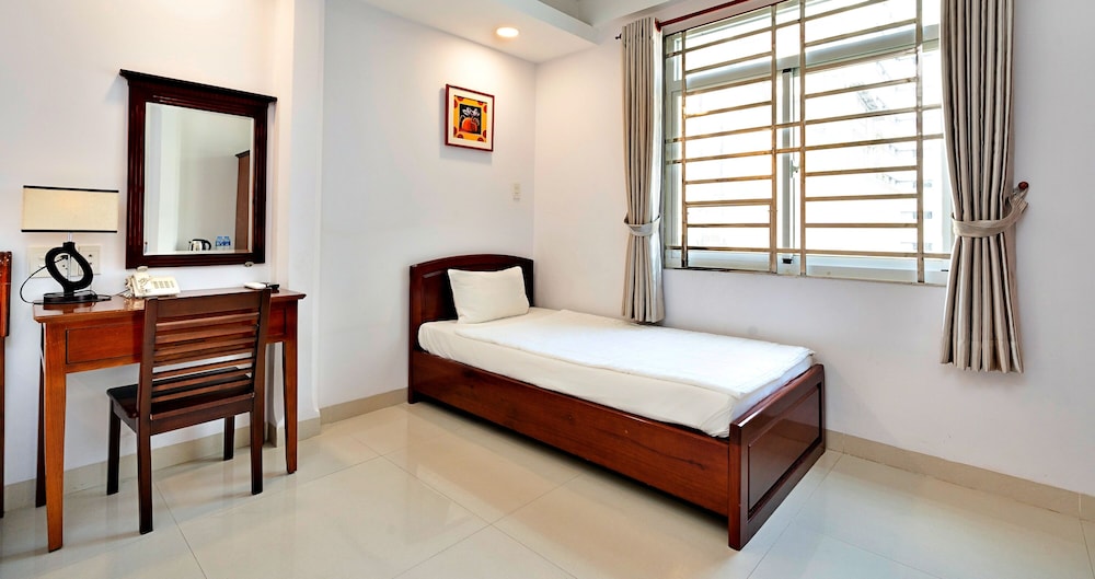 Hoang Hoang Hotel (Bloom 3) 18/49