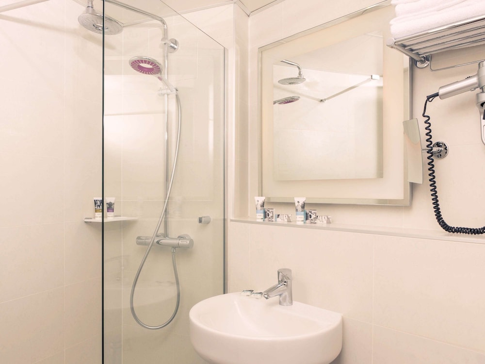 Mercure Paris Raspail Montparnasse 15/60
