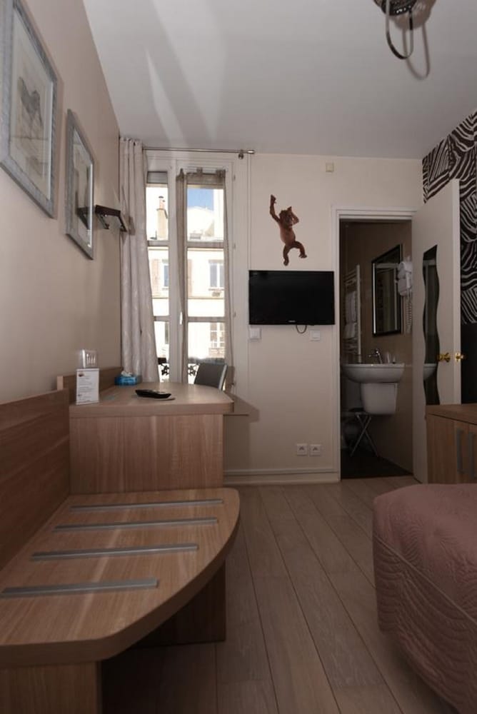 Hotel Amelie 9/62