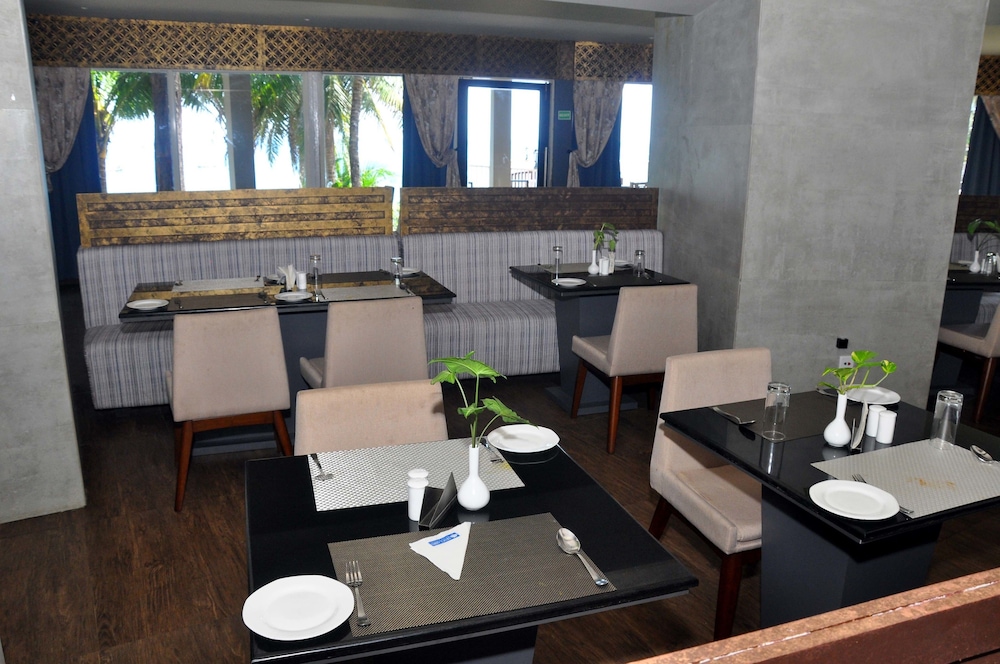 Hotel Sinclairs Bayview Port Blair 33/50