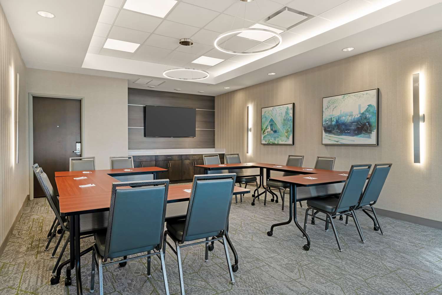 Best Western Plus Grand Rapids MN 14/19