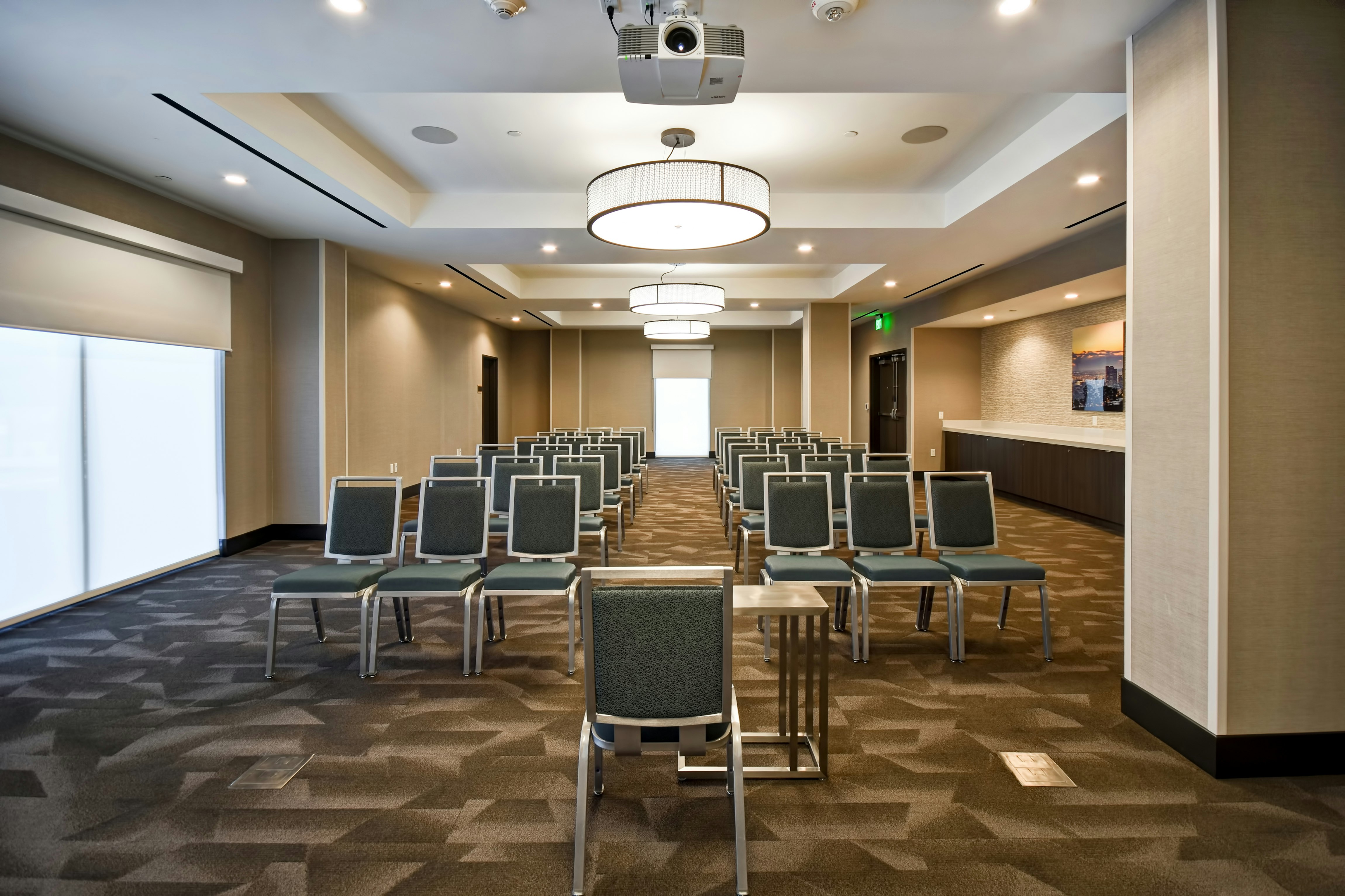 Home2 Suites By Hilton Los Angeles Montebello 24/29