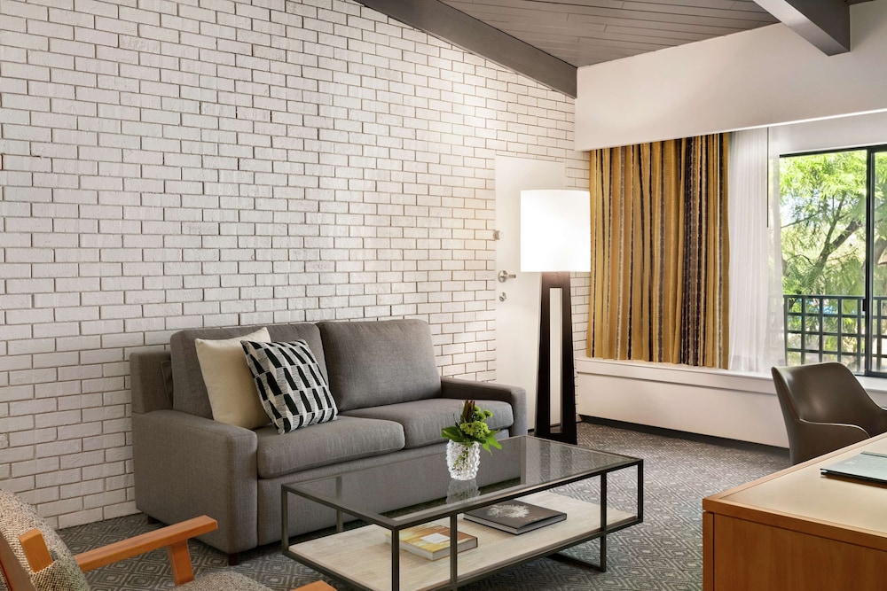 Hilton Scottsdale Resort & Villas 44/77