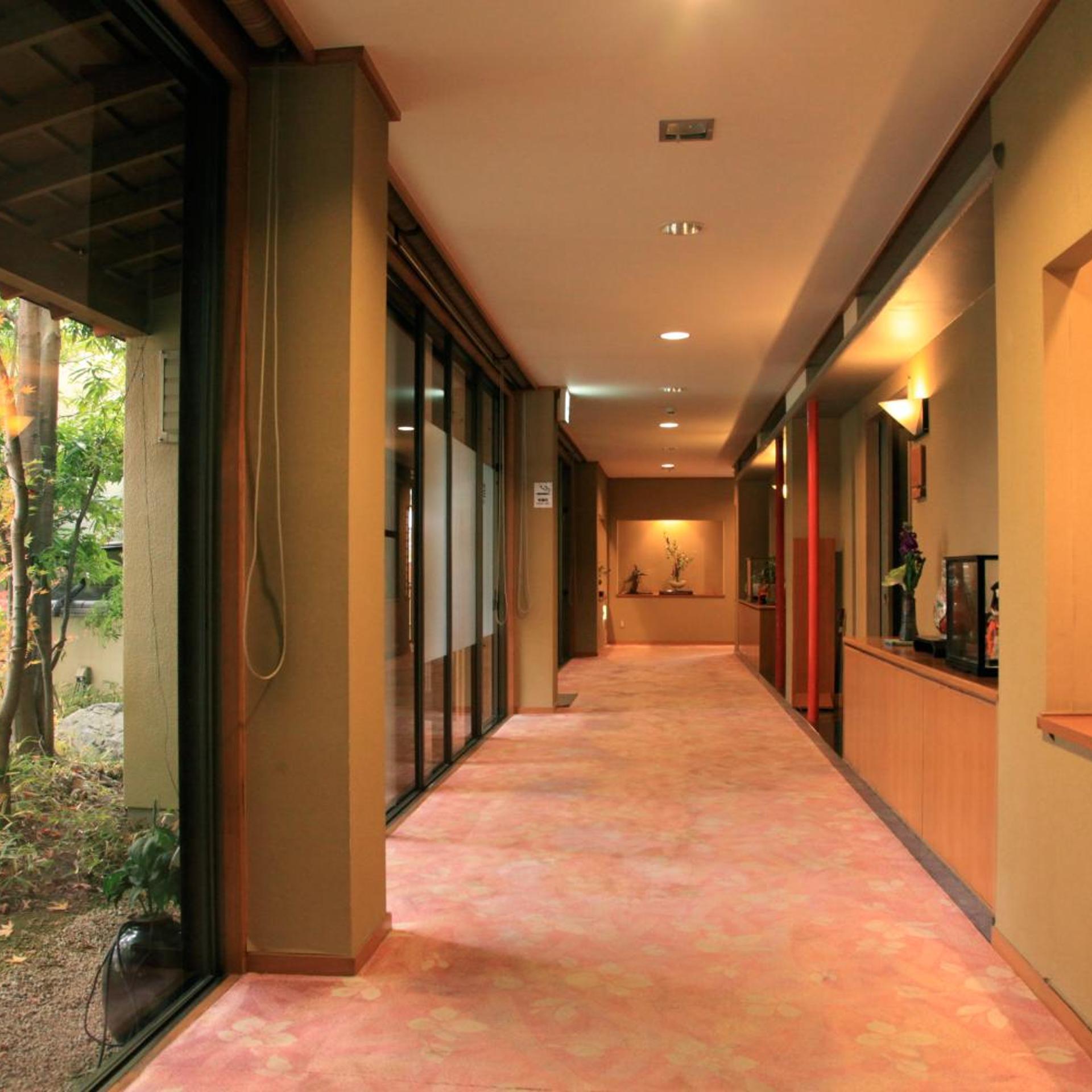 Hotel New Kotobuki 4/50