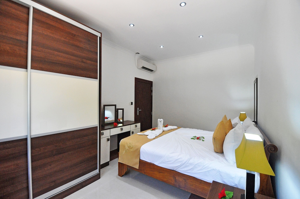 Yasad Luxury Beach Residence 10/50