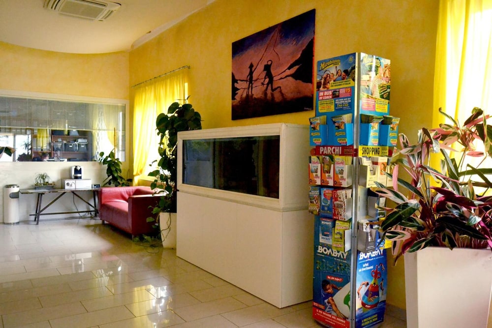 RESIDENCE BEACH PARADISE 8/40