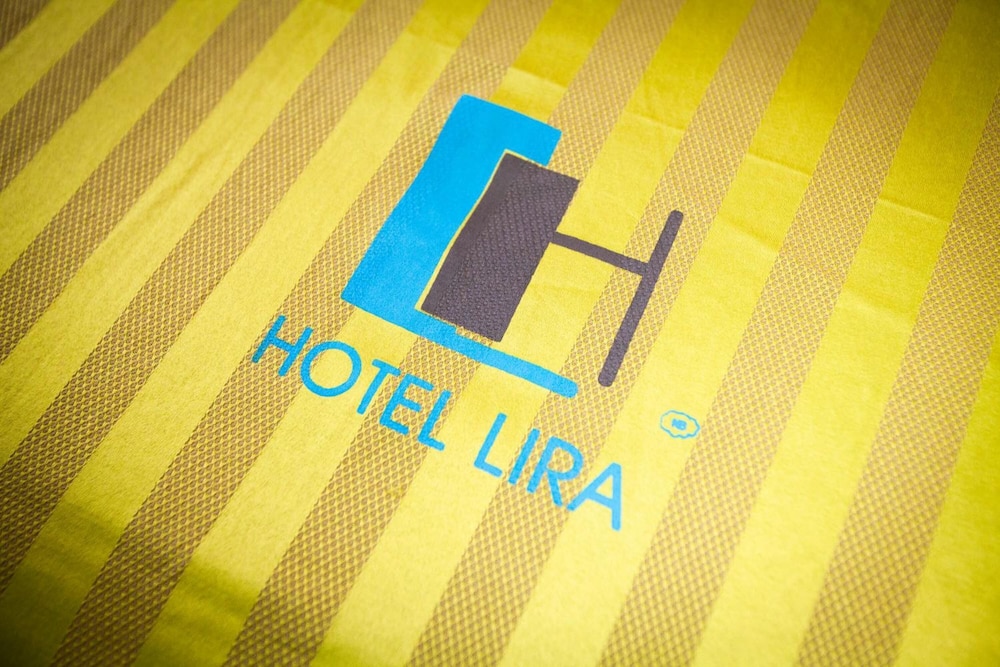 Hotel Lira - Solo Adultos 10/29