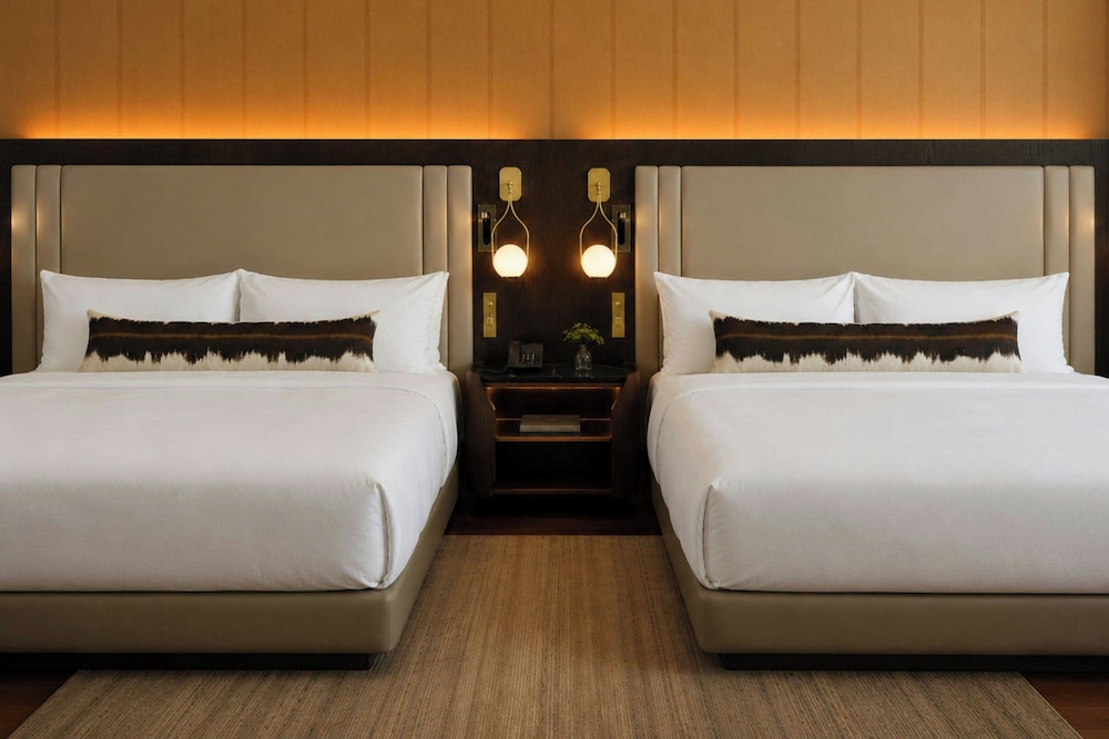 Hotel Trinity, Autograph Collection 5/26