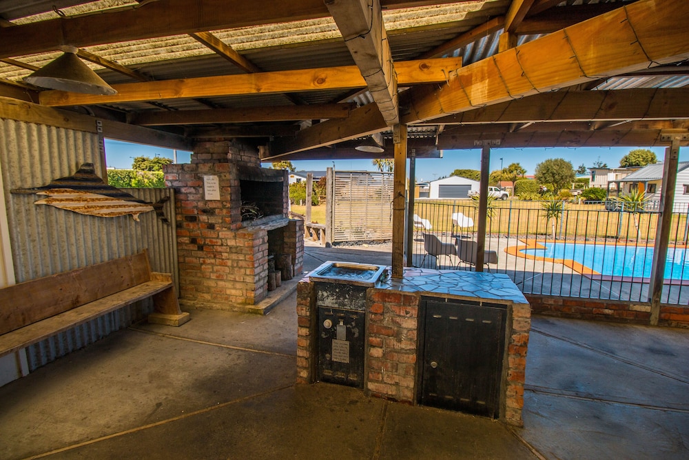 Whanganui Seaside Holiday Park 35/50