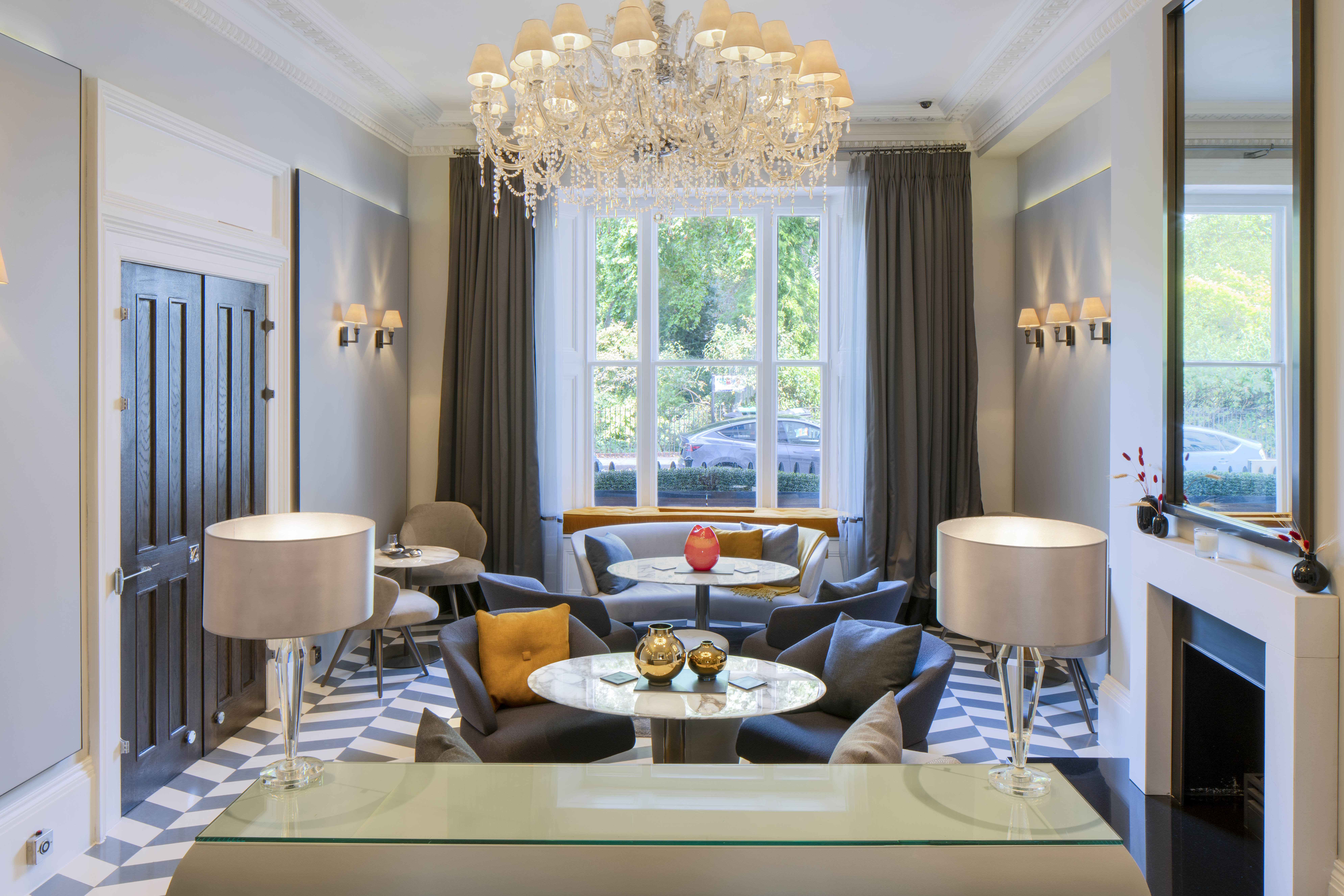 Eccleston Square Hotel 19/23