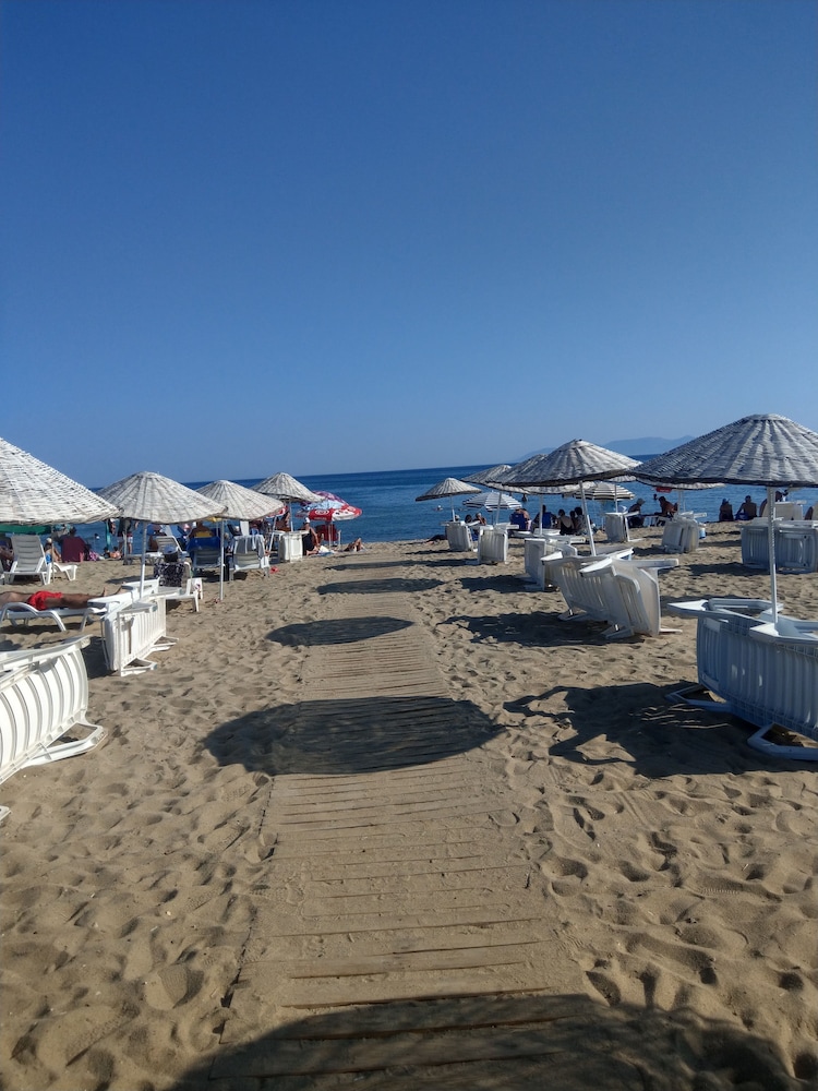Hotel Billurcu 81/85