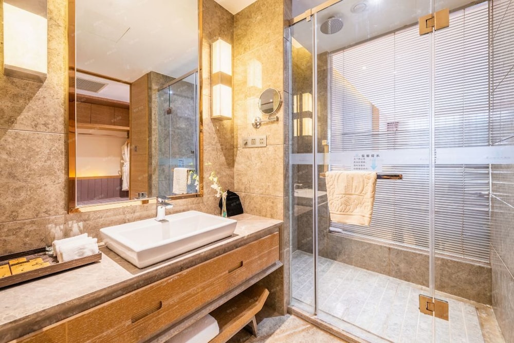 Novotel Huashan 48/50