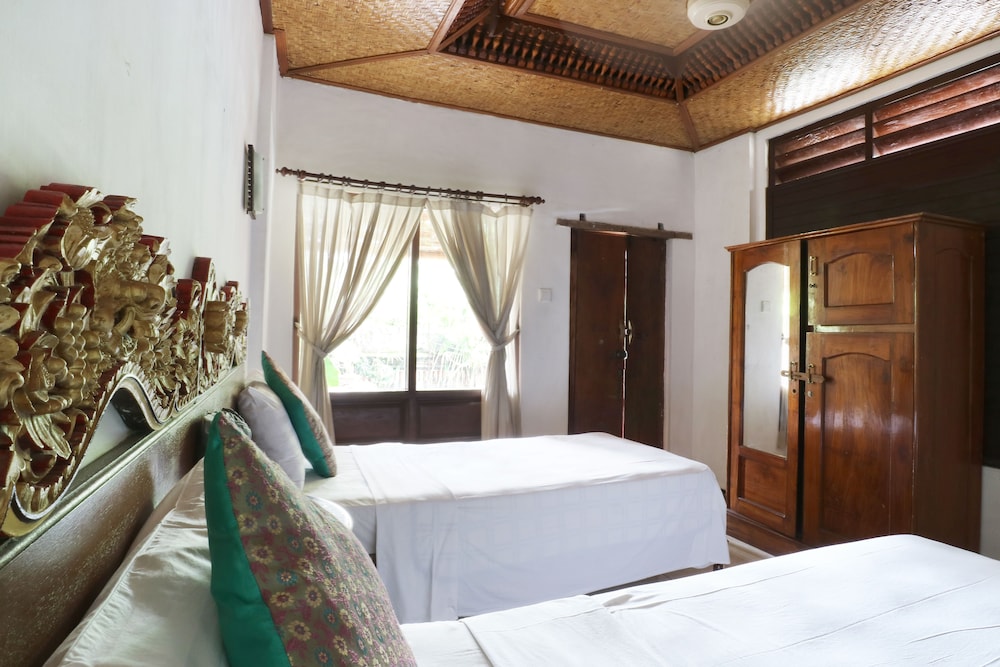 Pering Bungalow 32/60