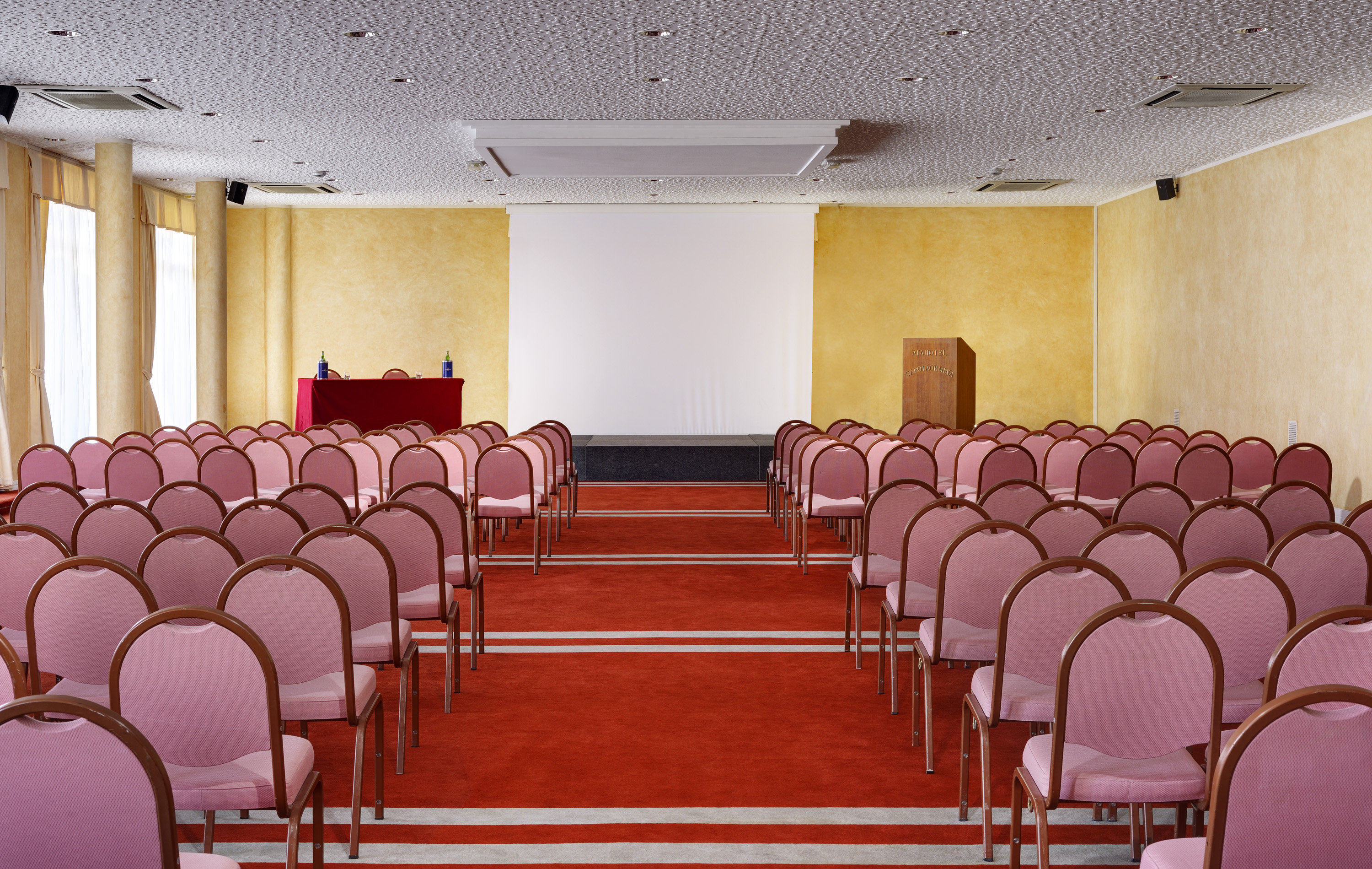 UNAHOTELS Capotaormina 66/81