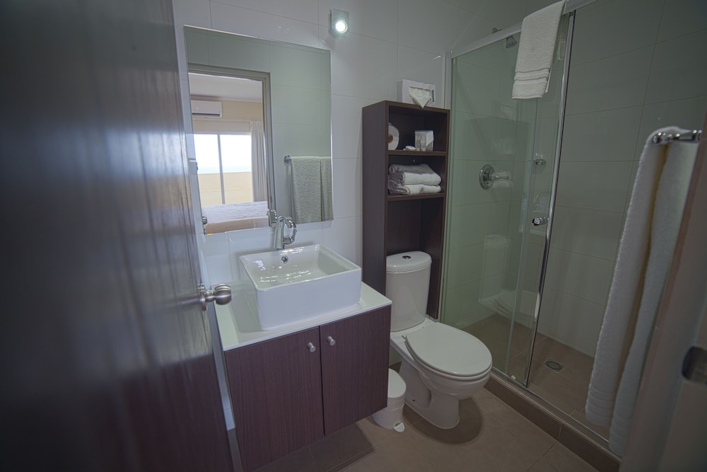 Curacao Airport Hotel 49/50