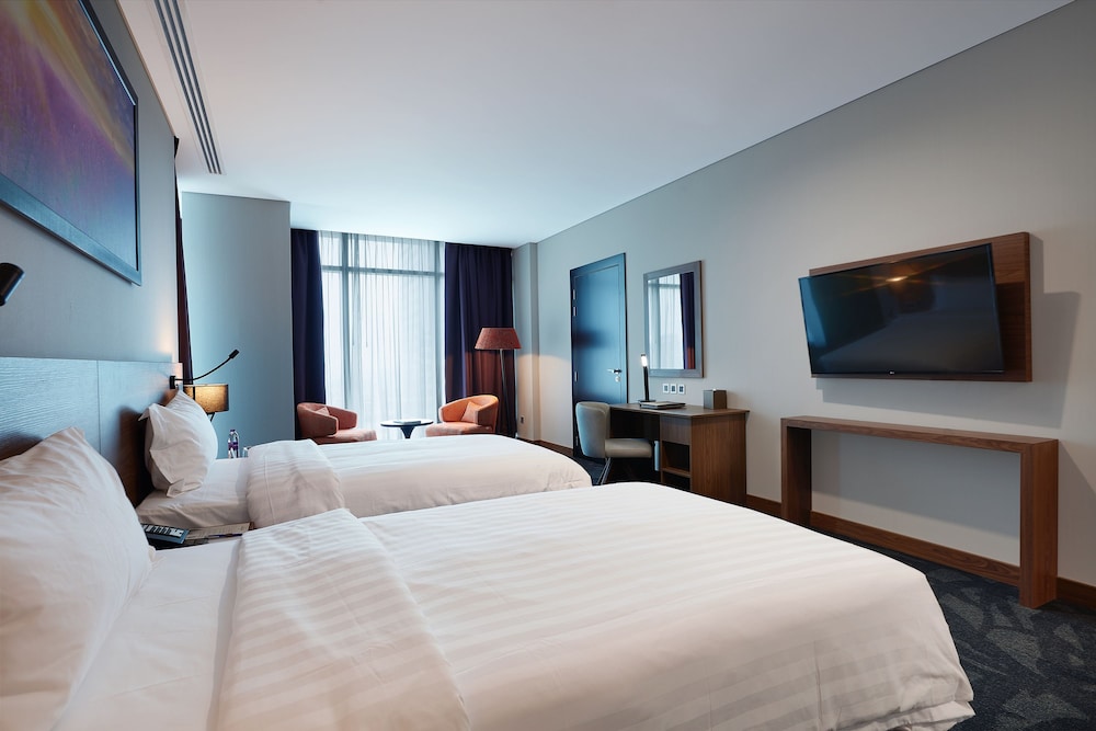 Park Regis Business Bay 15/49