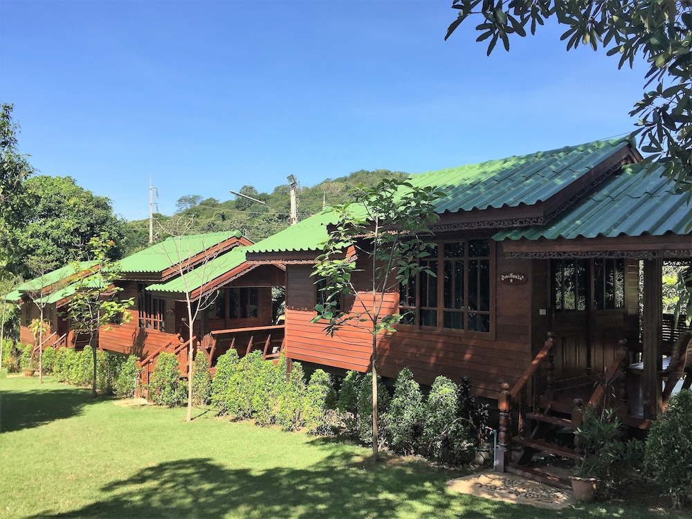 Baan Ing Khao Resort 6/50