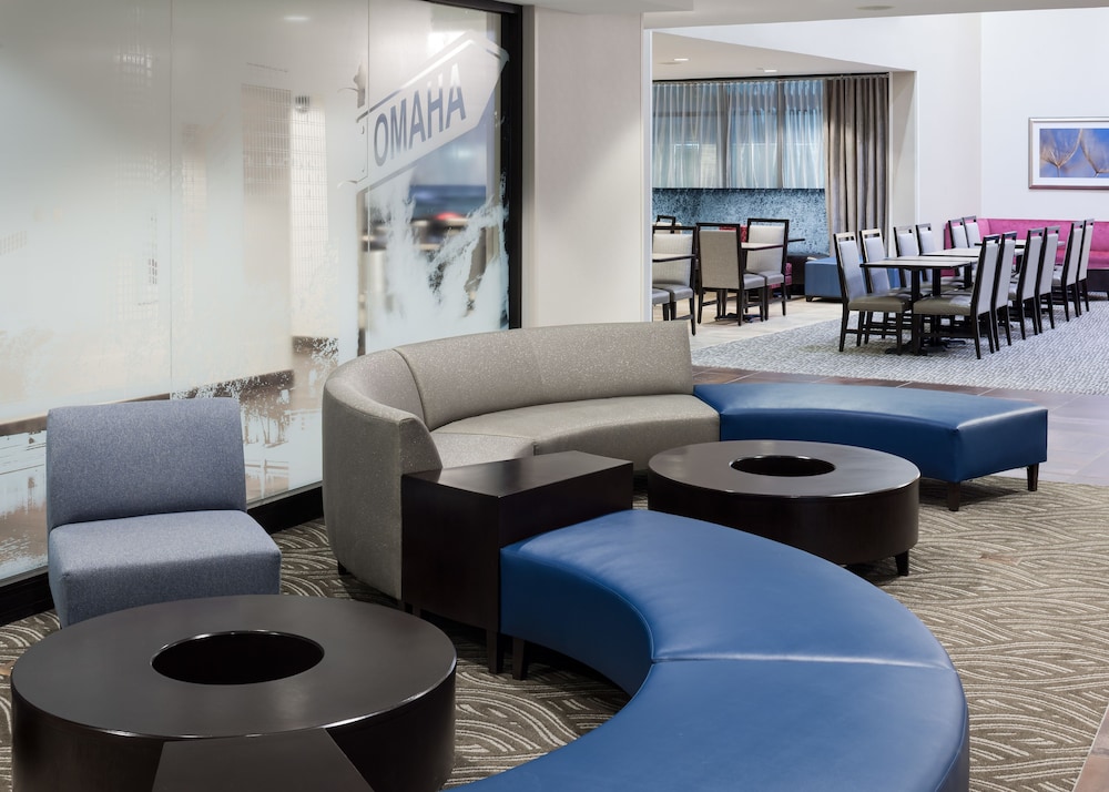 Hampton Inn Suites By Hilton Omaha Downtown 34/46
