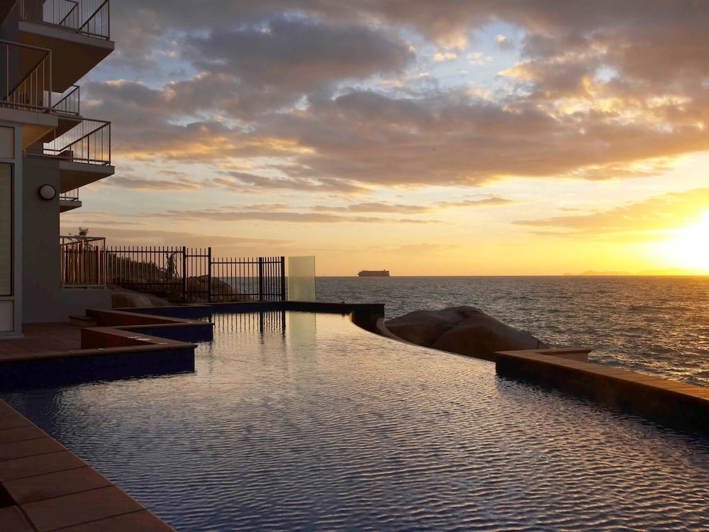 Grand Mercure Apartments Magnetic Island 24/56