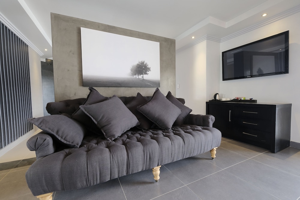 Villa Moyal 28/67