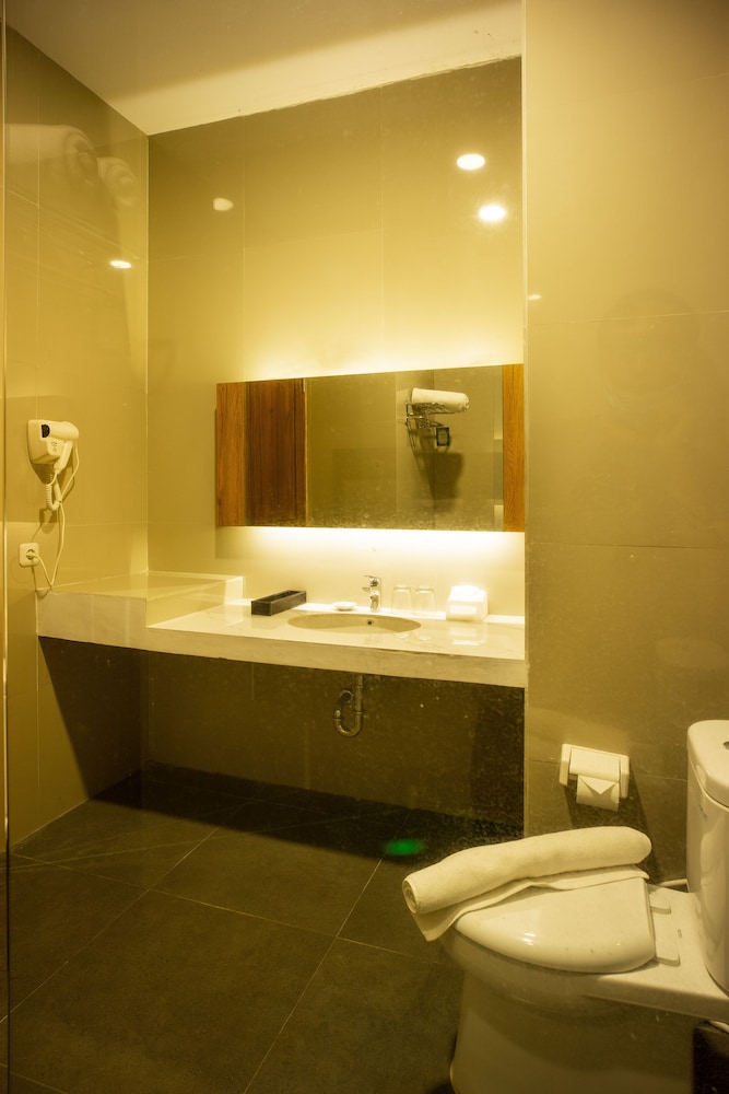 غرفة ديلوكس بسرير كينج، Grand Harvest Resort and Villas 5/6