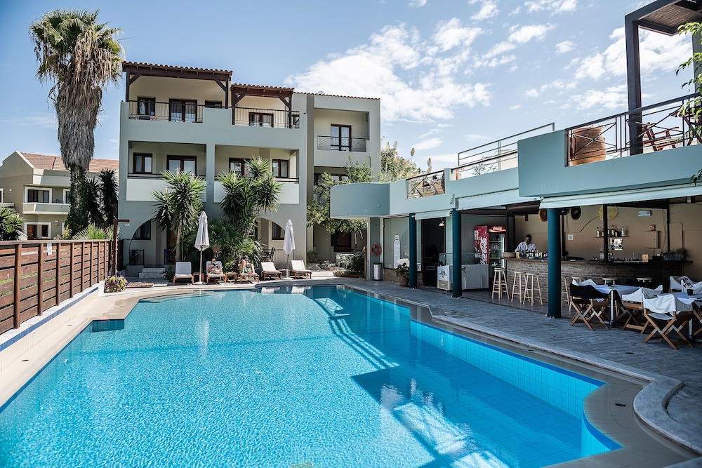 Casa Maria Hotel Apts 55/57